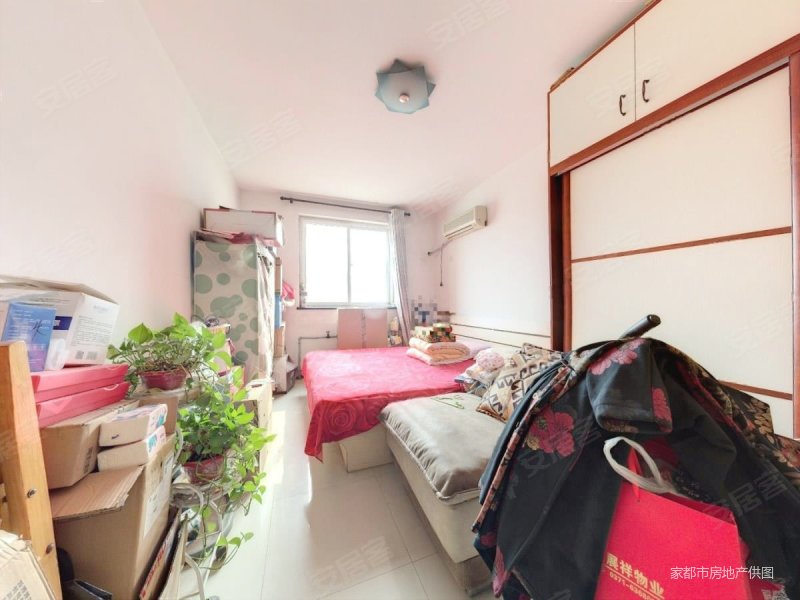 单价8千多)多层大4房,清城美苑满五v一,好停车,80中