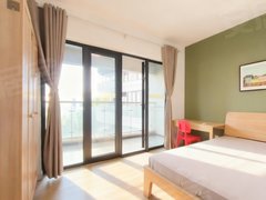 武汉武昌徐东阳台房！0中介免押金！月付！有短租！金沙泊岸 东亭 岳家嘴出租房源真实图片