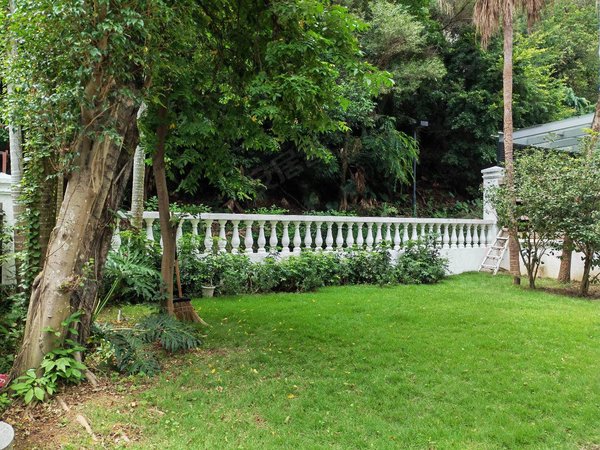 深圳罗湖银湖颐园(别墅)本人专做银湖别墅,带个固定车位,花园100平