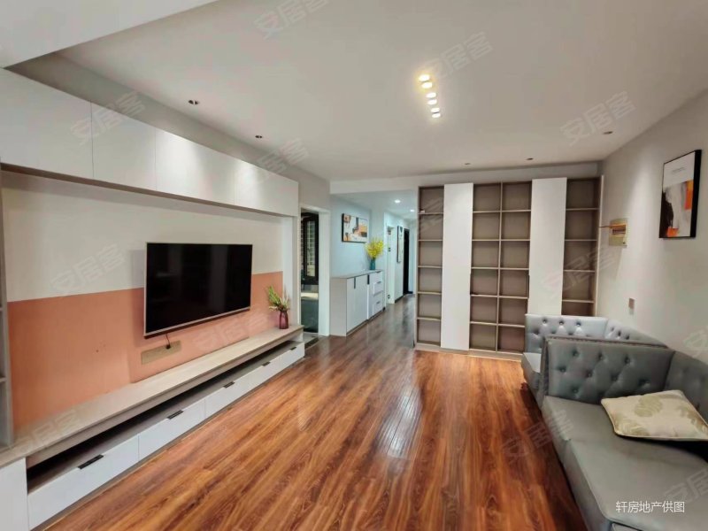 弘基天城电梯房 三室两卫精装 采光好 落地阳台 各税,宏基天城二手房