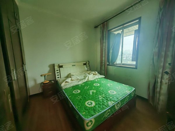 【多图】泰达大厦,铜元局租房,五小区明佳路公交车站旁边电梯房出租