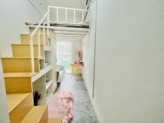 东城一路地铁口 loft小一房 独卫 带阳台 拎包入住