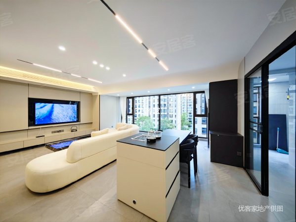 保利中央公园 大横厅全装修套三双卫!户型巴适老证!老证!