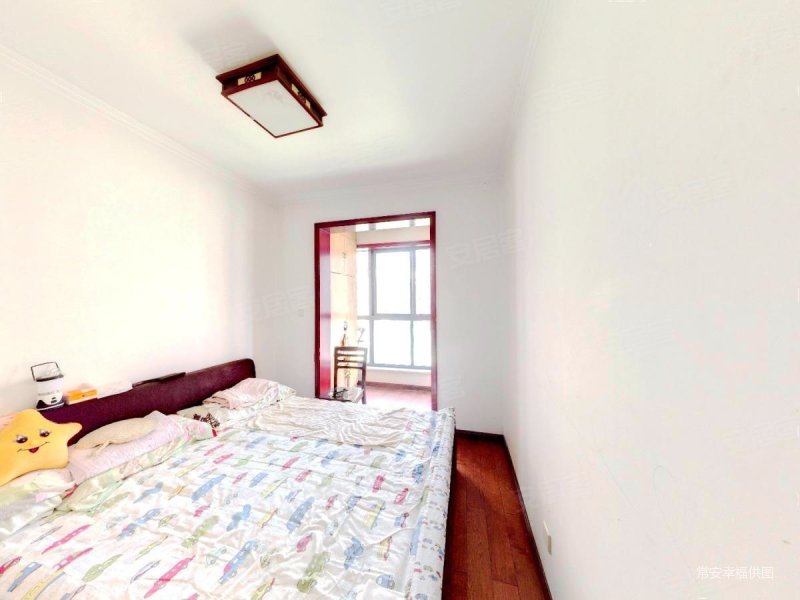 高新十三小高新       龙城铭园一期 小高层不临街 满二