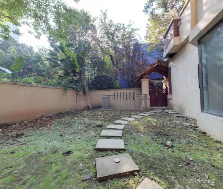 成都房产网>成都二手房>天府新区二手房>华阳二手房>美城悦荣府(东区