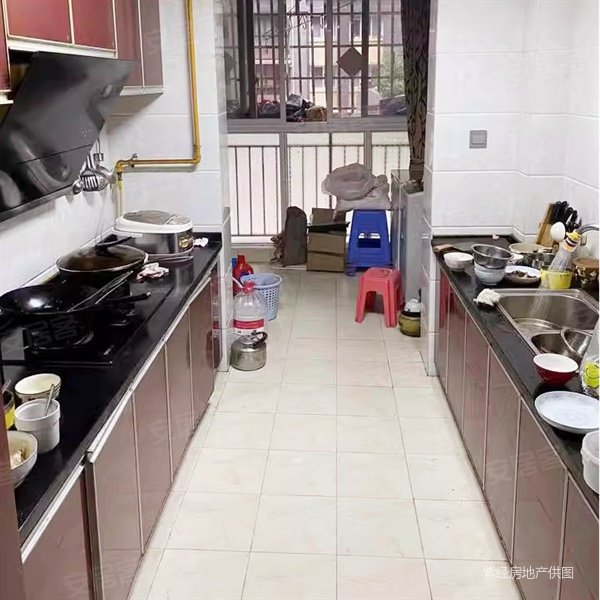 走马河旁 兰卡威精装套三 房东急售仅契税 电梯房 视野采光好