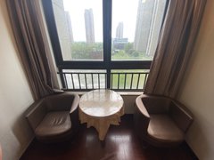 上海嘉定嘉定新城新出房源拎包入住，房间干净整洁小区环境优美安静，看房随时出租房源真实图片
