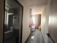 南阳方城方城城区宇信凯旋城六号院(方城) 3室2厅2卫出租房源真实图片