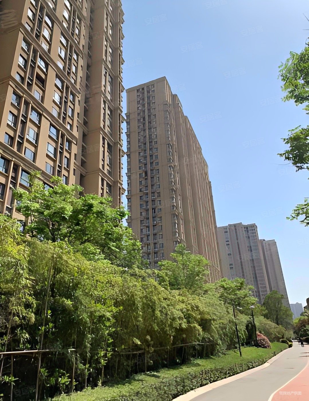 西安房产网>西安二手房>未央二手房>辛家庙二手房>绿地香树花城>