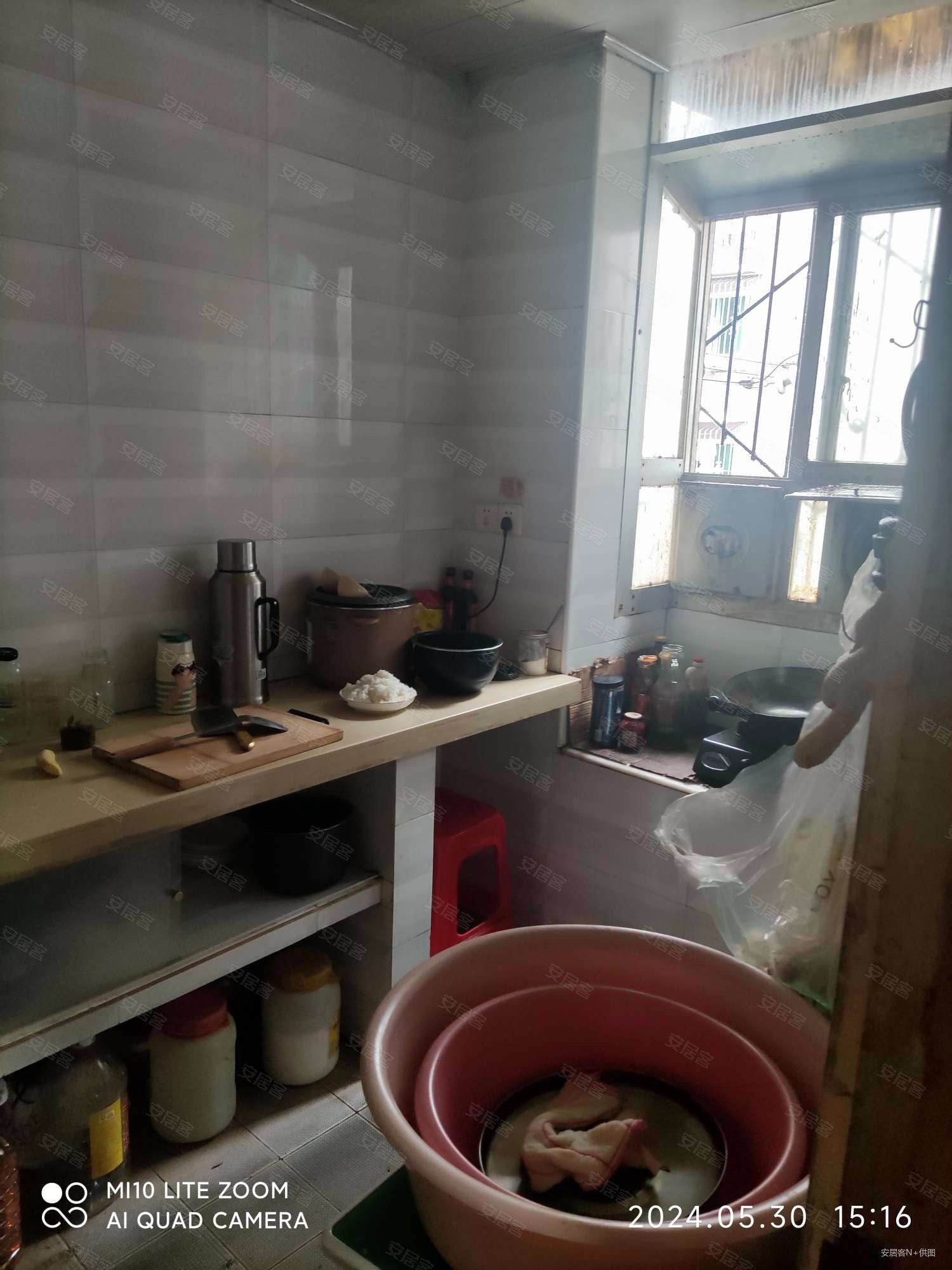 十里铺商住楼3室2厅1卫95.95㎡南75万