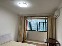 上海长宁新华路文苑小区(长宁) 2室1厅1卫出租房源真实图片