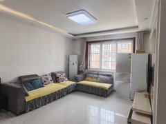 莘县莘亭街道莘亭燕塔附近。三室出租,家具家电齐全拎包入住,月租1500出租房源真实图片