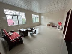 南县南县城区南县市区新颜安置区 5室1厅1卫出租房源真实图片