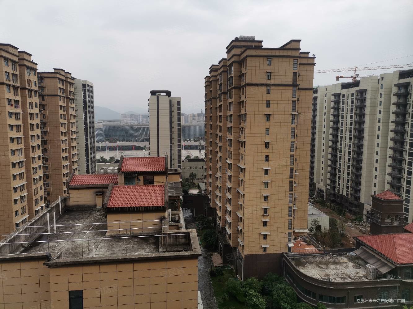 金山公馆3室2厅2卫92.8㎡南北72.8万