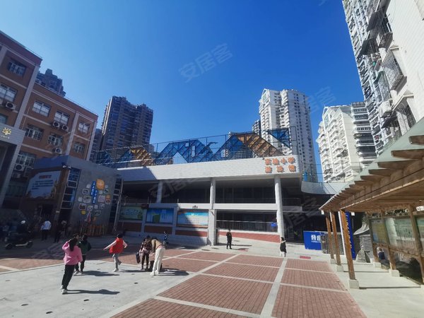 镇海路地铁口 兴华路 第一医院 南北通透 天鹭大厦后面,思明租房-厦门