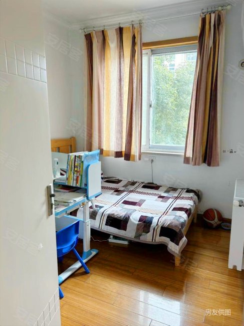 汇贤居苏宁千秋情缘苏城北苑精装修电梯三房