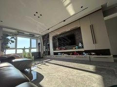 丹东振兴第二医院万达华府 出租 婚房装修 精装三室两卫 拎包入住出租房源真实图片