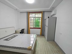 吉安吉州鹭洲路市中心地段，人民广场旁，精装一房，急租出租房源真实图片