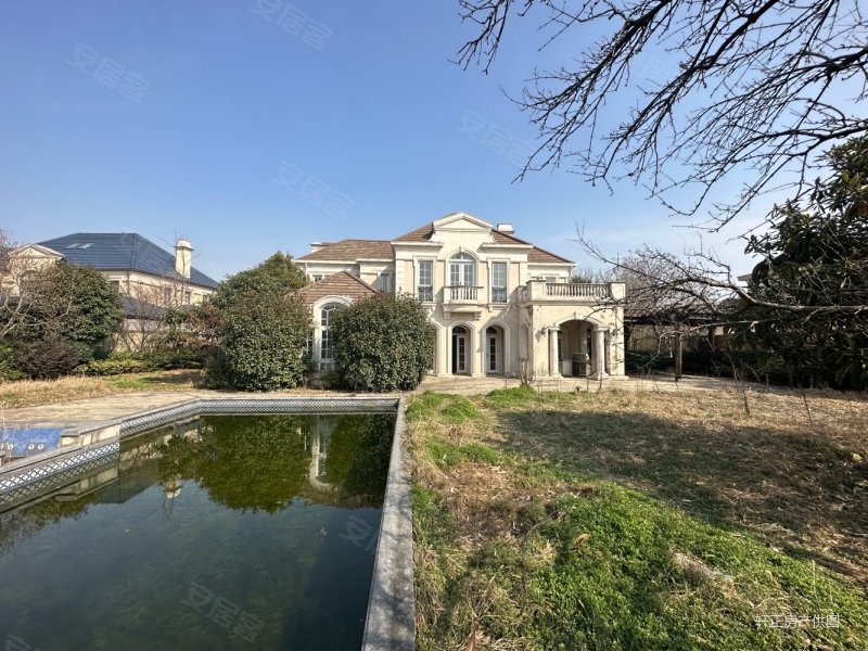 独栋花园占地1800平出毛坯装修改动空间大,昆山市绿城玫瑰园(别墅)