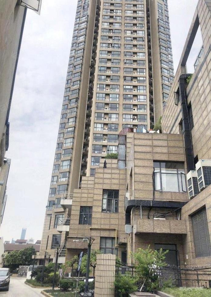 上海房产网>上海二手房>徐汇二手房>建国西路二手房>巴黎时韵>