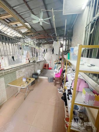 红旗新村3室2厅1卫92㎡南38万