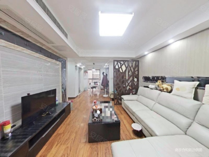 旭日景城 居住密度低 正南朝向 近地铁 小三居 精装修