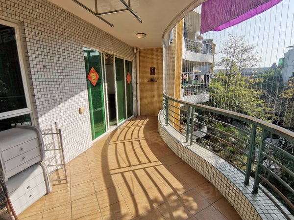 广州花都新区锦尚名苑锦尚名苑 4室2厅2卫 143平 电梯房 精装出租房源