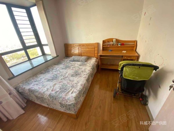 急售家佳源精装套三全明不挡光不靠路诚心出售