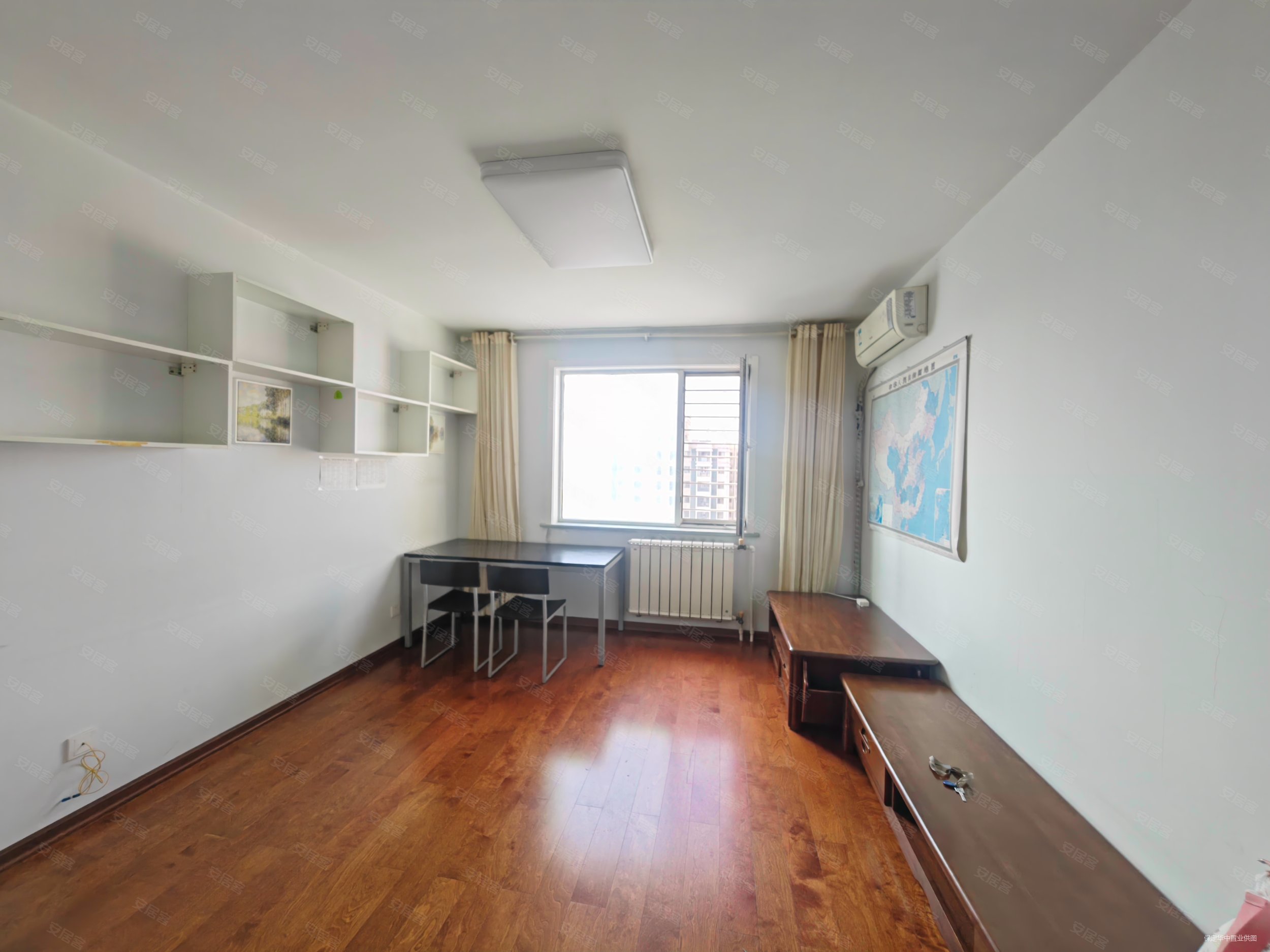 秀兰尚城2室2厅1卫91.58㎡南78万