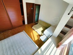 昆明五华龙泉路无中介！万彩城可月付 现代广场 小菜园 同德广场 财经大学出租房源真实图片