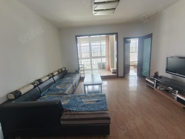 凉山西昌航天路琦洋名都达达春天附近  精装套二 家具家电齐全 拎包入住出租房源真实图片