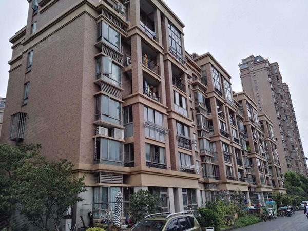 上海宝山高境美岸栖庭(一期公寓住宅)近地铁长江南路,精装两居室,南北