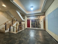 深圳龙岗横岗业主急租 振业城实用面积500平 联排别墅 可商住两用出租房源真实图片