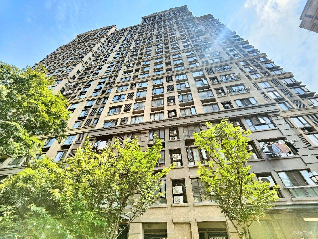 地铁口价格美丽 急售,华润橡府二手房,194万,3室2厅,2卫,114平米-南昌