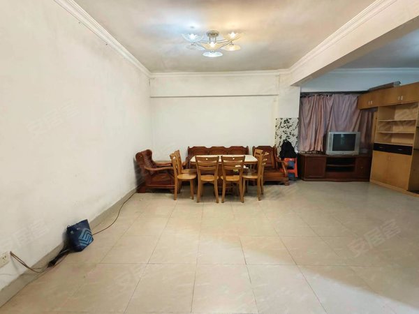 【多图】万华花园,南洲租房,万华花园 电梯大两房 近地铁 随时看房