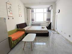 青州青州城区泰华城泰华近！香江大厦精装一室一厅，拎包入住。出租房源真实图片