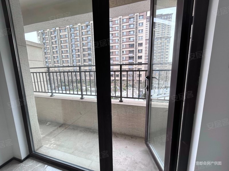 中海万锦公馆北区923号楼