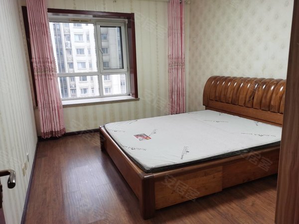 淄博临淄凤凰城齐华棕榈城棕榈城!2000!电梯新房!带车位!