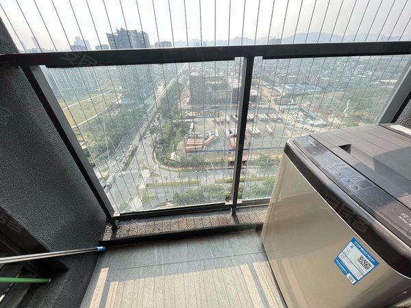 广州增城新塘永荟广场万达旁 永旺对面 精装 家私家电全齐 免停车费