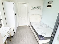 合肥滨湖新区滨湖世纪城签短期合同,月租。无仲价fei,临滨苑,实习过渡用,押一付一出租房源真实图片