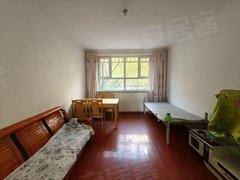 伊犁伊宁市伊宁市开发区开发区万容附近苹果二期多层一楼两室领包入住年租1万8随时看房出租房源真实图片