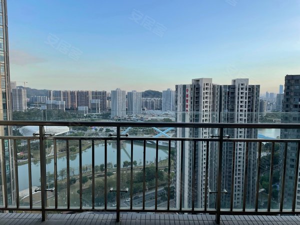 广州南沙蕉门中惠璧珑湾蕉门地铁口两房急租,东南向看江景.拎包入住.