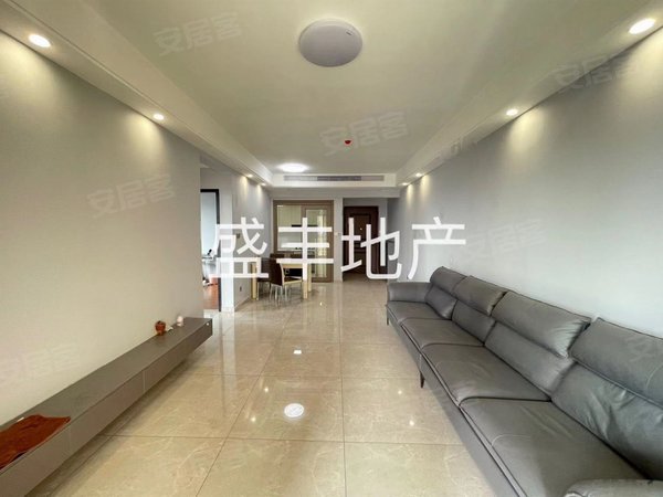 热推(华都汇)精装两房 交通便利 家具齐全 随时带看,开发区租房-湛江