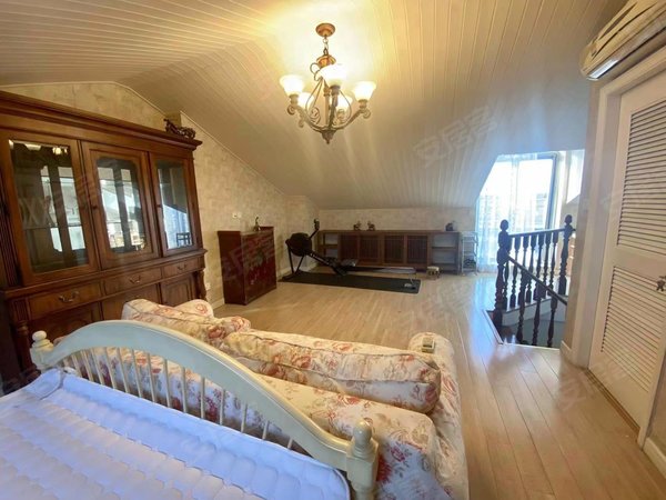 【多图】汤臣豪庭,张江租房,汤臣豪庭 4室3厅3卫 18000.