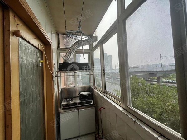 天津东丽利津路永平巷临近轻轨站地铁 张贵庄街  永平巷  1室1厅 干净