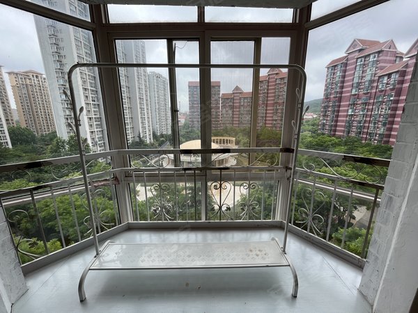 国际名都套一家具家电齐全有钥匙随时看房入住,崂山租房-青岛58安居客