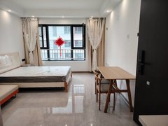 曲靖麒麟麒麟花园亚龙广场端户朝南向拎包入住1室1厅1卫出租房源真实图片