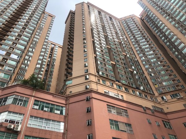 深圳罗湖东门东门天地大厦新上房源,东门天地大厦,3房2厅,户型方正,有