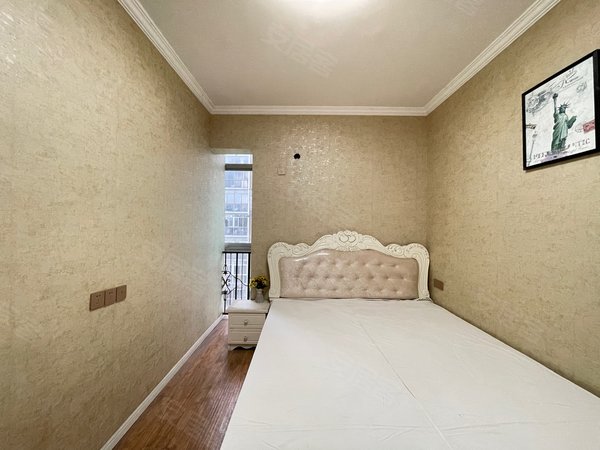 【多图】丽景雅苑,龙溪租房,大龙山轻轨站 精装三室整租 随时看房