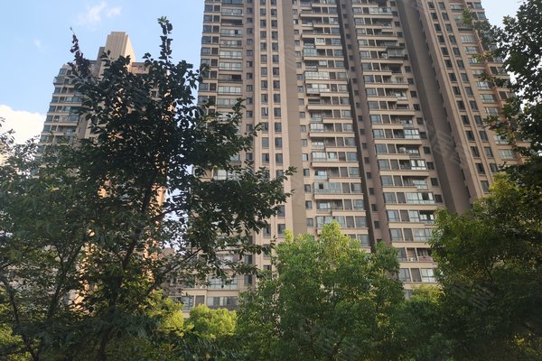 新城周边房产中介经纪人评价-上海安居客